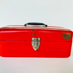 Vintage Red Metal Union Tackle Box / Vintage Tool Box -  Canada