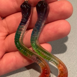 Regenboog Gummy Worm oorbellen
