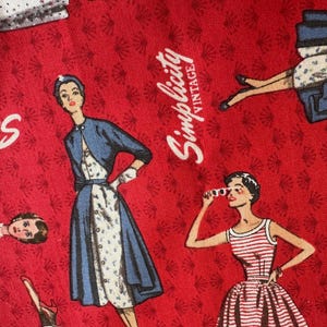 retro dress fabric 1960s 1970s Retro Fabric - Stretch Polyester - Toile Warrior - Blue - Fabric Remnant