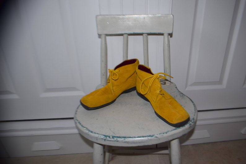 Mustard Yellow Suede /'Aerosoles/' Suede Lace Up Ankle Boots Women/'s 7 Euro 5