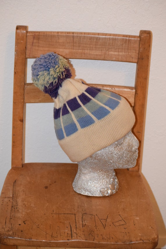 Old School K2 Blue and Cream Knit Beanie with Pom 