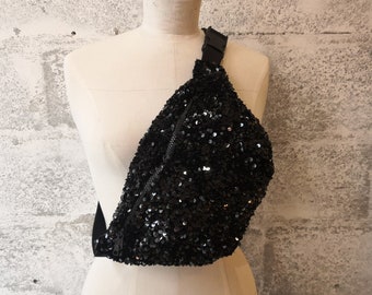 Banane sequins noir paillettes - sac bandoulière sequins - grande banane en velours et sequins - lepandavolant