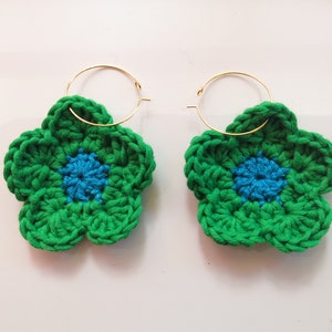 Boucles doreilles fleurs en crochet hippie bohème flower power seventies image 1