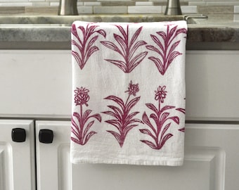 Flowered dish towel, tea towel, dish towel, hand printed, flour sack towel, botanical, hostess gift, gift for her, gift for mom, reusable