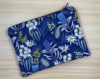 zipper pouch - travel bag - purse organiser - large coin purse - blue floral fabric - Mothers day gift