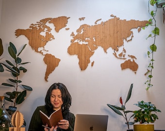 Decoração de sala de estar, decoração de casa, decoração de escritório, mapa-múndi de madeira, mapa de viagens com alfinetes, decoração de parede em tela, arte em tela grande, arte em mapa-múndi grande