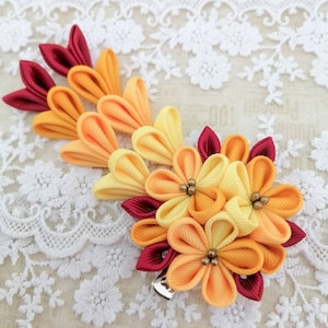 Golden yellow kanzashi flower hair clip/Japanese hair accessories/Oriental hair clip/Geisha hair accessories/Autumn flower hair clip