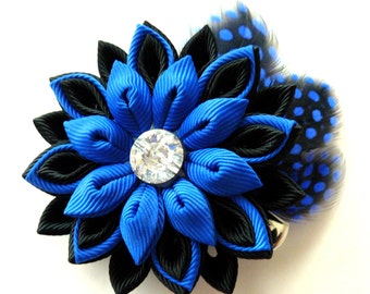 Kanzashi fabric flower hair clip with feathers. Black and blue hair clip. Hair clip with feathers.