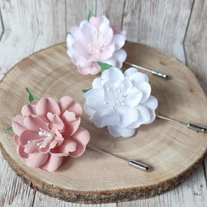 Flower Lapel Pins/Groomsmen Boutonnière/Lapel Pins/Wedding Lapel Pin/Suit Accessories/Lapel Pin/Men Boutonnière