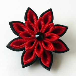 Men&#39;s Flower Lapel Pin. Kanzashi  fabric flower brooch . Kanzashi flower lapel pin. Boutonniere lapel pin. Handmade Wedding Boutonniere.