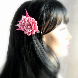 Kanzashi fabric flower hair clip, Pink fabric flower. image 4