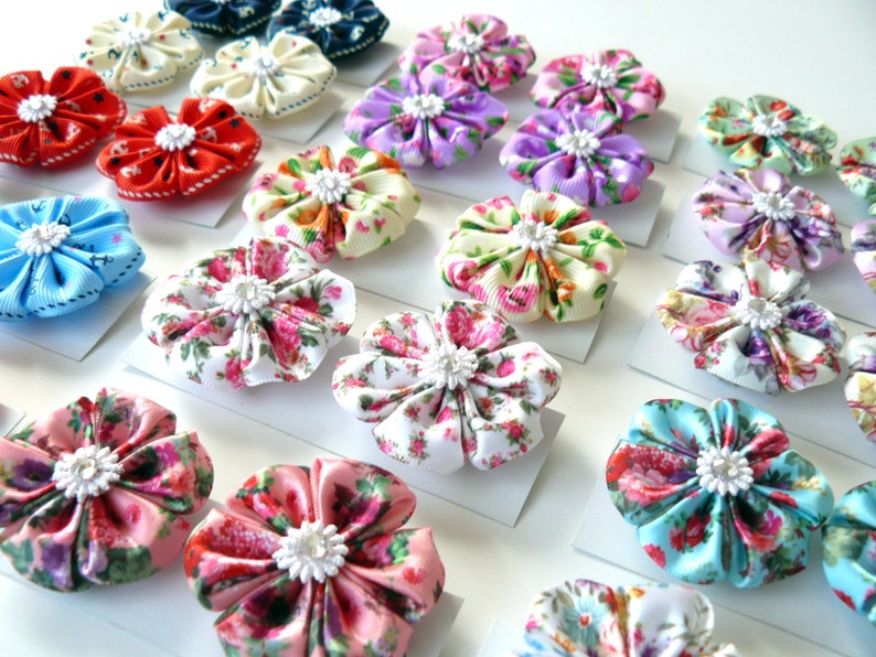 Two alligator hair clips. Small flower hair clips. Girls hair Etsy