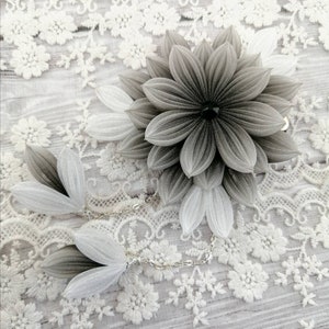 Japanese Kimono hair clip-White and black flower hairpiece-Lotus flower hair clip-Kanzashi flower hair clip