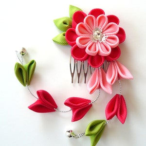 Pink Kanzashi Fabric Flower hair comb with falls.  Pink flower hair comb. Japanese hair piece. Geishas hair accessories. Oriental hari comb.