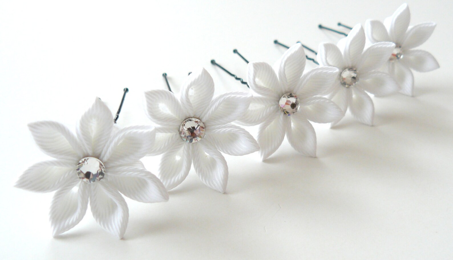 White Kanzashi Flower Hair Pins for Bride Wedding Hair Etsy