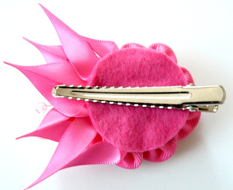 Kanzashi fabric flower hair clip, Pink fabric flower. image 5