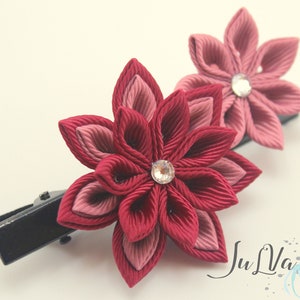Kanzashi flower hair clip. Pink and maroon flower hair clip. Oriental hair clip. Japanese hair ornament. Geishas hair piece.