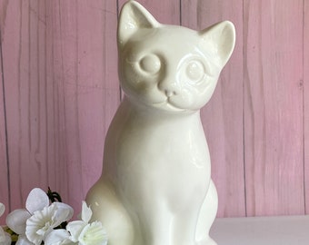 Vtg Enesco White Cat Figurine, Solid White Ceramic Cat, 1985 White Cat Collectible Figurine, Cat Lover Gift