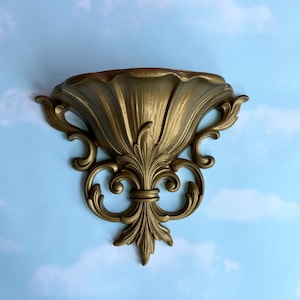 Vtg Homco Wall Pocket 1962 Gold Colored Plastic Wall Pocket Planter Vase, Ornate Wall Pocket Hollywood Regency Style MCM