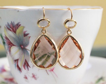 Earrings - Light Peach • Crystal