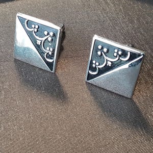 FABULOUS MCM Vintage CUFFLINKS, Silver and Black, Mens Cuff Links, Modernist Style, 2 Tone, Signed, Mens Vintage Jewelry