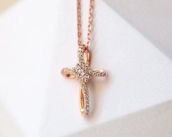 Kreuz Halskette, Erstkommunion, Konfirmation Geschenk, Frauen Kreuz Anhänger, Religiöse Geschenke, N564-26