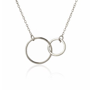 Mothers Day Gift, Mothers Day Jewelry, Necklace for Mom, Gifts For Mom, Mom Necklace, Interlocking Circles Necklace, N317-12 Silver