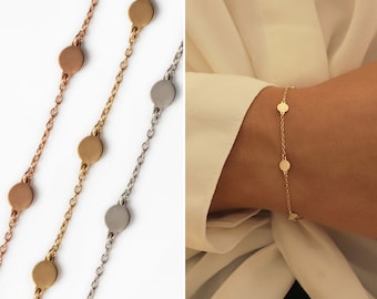 Gold Bracelet, Dainty Bracelet, Stackable Bracelets, Minimalist Bracelet, Disc Bracelet, B180