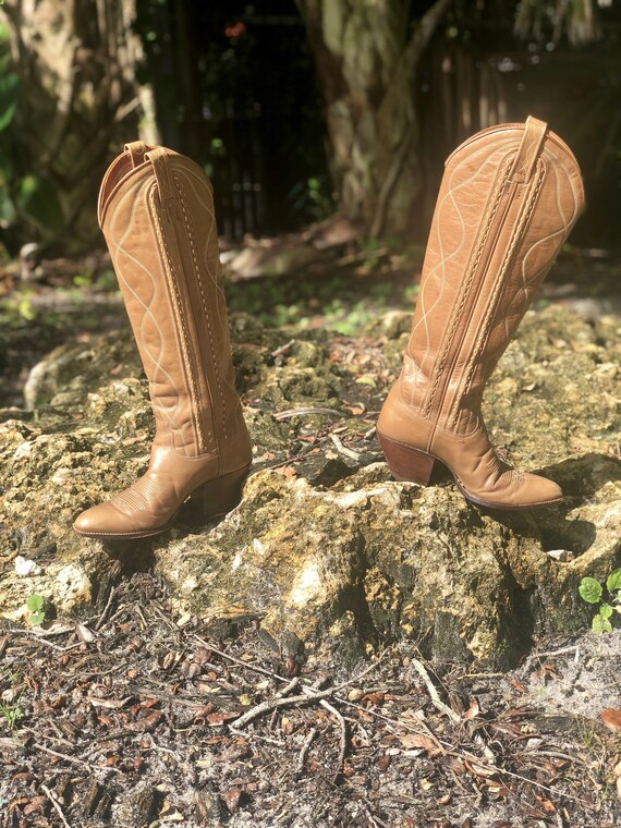 ladies boots size 5