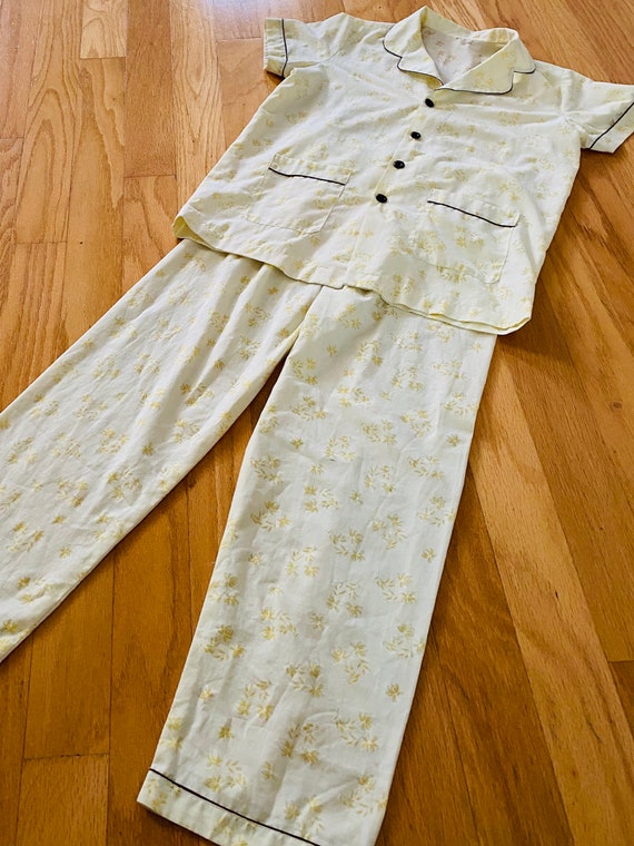 Vintage 1950’s pajamas set