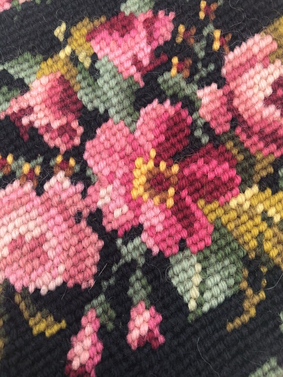 Vintage carpet bag embroidered purse