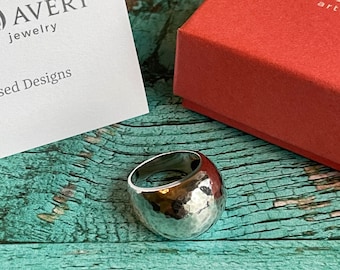 Retired Rare James Avery Sterling Silver Hammered Dome Ring Layaway Available Comes with Avery Box