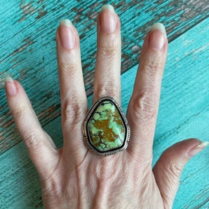 Absolutely Stunning Sterling Silver & Carico Lake Turquoise Navajo Native American Huge Vintage Ring Layaway Available image 3