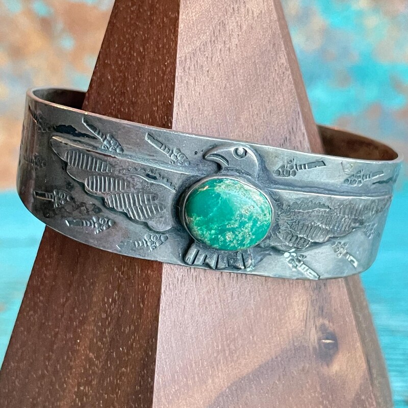 Vintage Fred Harvey Sterling Thunderbird Cuff Bracelet SZ 6 1/2