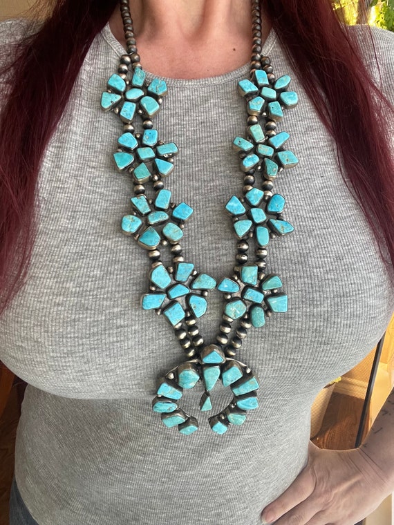 Alert!! Bisbee Turquoise Vintage Native American Jewelry Navajo Sterling Silver Squash Blossom Necklace Alert!! Bisbee Turquoise Vintage Native American Jewelry Navajo Sterling Silver Squash Blossom Necklace