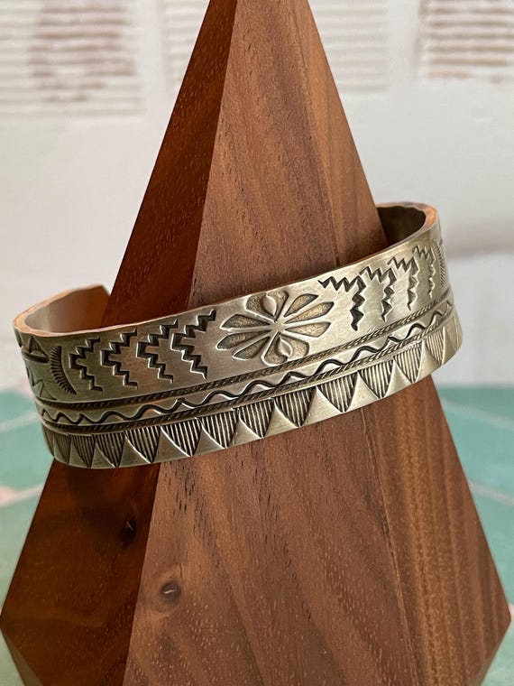 Signed Chatfields Sterling Silver Stunning Stampe… - image 2