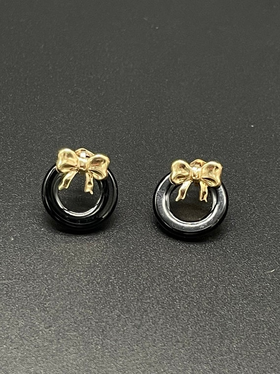 Cute 14K Yellow Gold and Black Onyx Stud Post Bow… - image 1