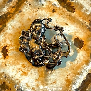 Beautiful Art Nouveau Lady Sterling Silver Pendant or Brooch