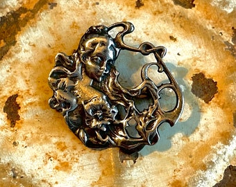 Beautiful Art Nouveau Lady Sterling Silver Pendant or Brooch