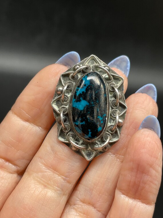 Beautiful Vibrant Blue Turquoise and Sterling Silv