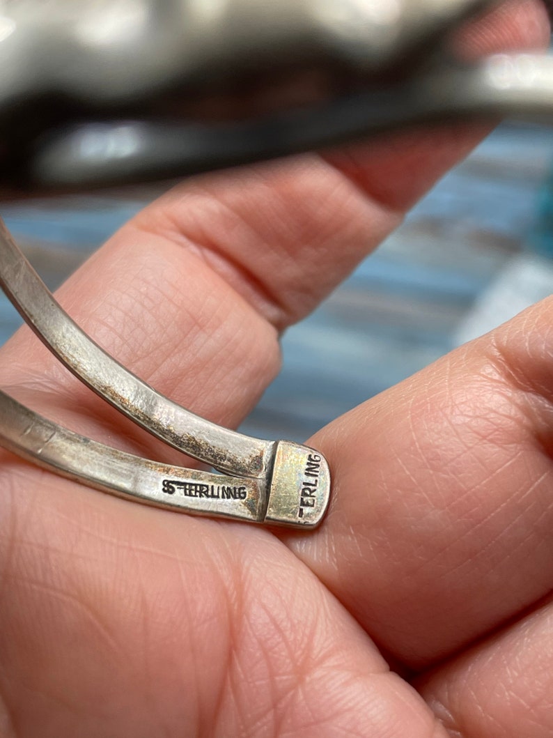 Beautifully Detailed Vintage Sterling Silver Horse with Baby Cuff Bracelet image 5