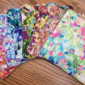 Floral Hot Pad: Handmade Cotton Dining Table Protector (7.75 x 7.75)