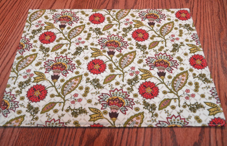 Floral Placemats, Set of 4, Tablemats, Dining table mats, Kitchen Decor image 3