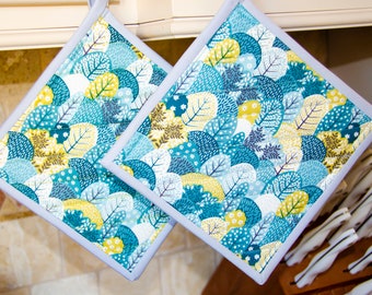 Pot Holders, Quilted Set of two, Blue and Yellow Pot Holders