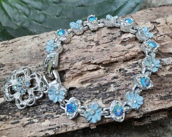 Vintage azul esmalte flor AB Rhinestone pulsera tono plata con encanto de trébol de cuatro hojas V137