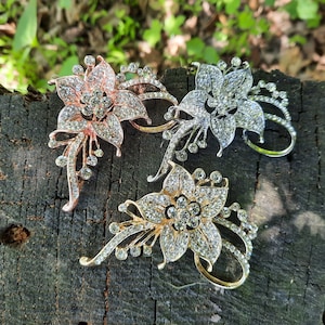 Long brooch outlet