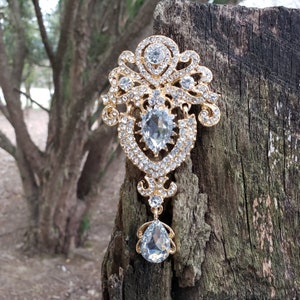 Etsy brooch pin hotsell