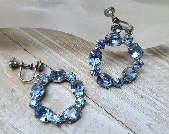 The Small Blue Hoop Earrings in Platinum (Clip)