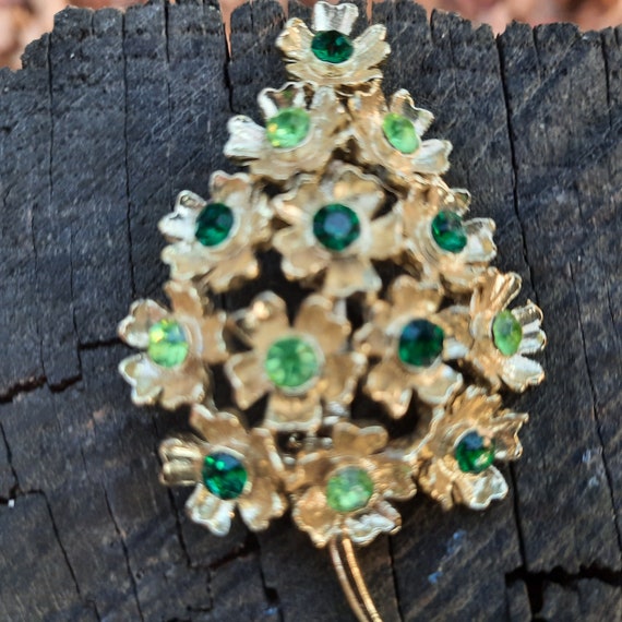Vintage Green Rhinestone Christmas Tree Brooch Go… - image 6