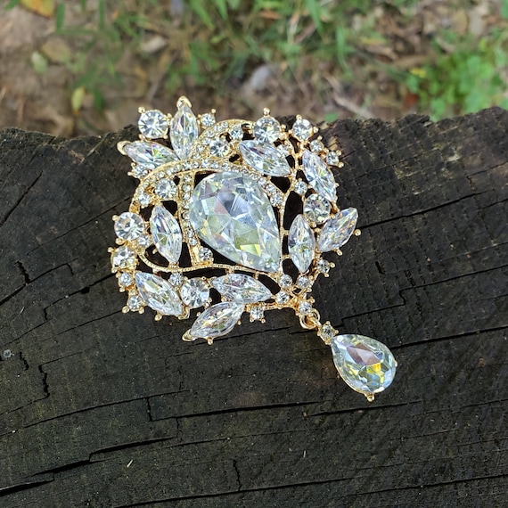 Flat back best sale brooches